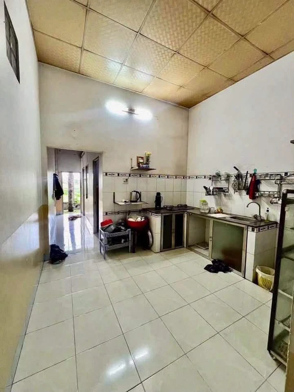 Bán nhà cấp 4 mặt tiền 114m² Phan Thiết 1.9 tỷ