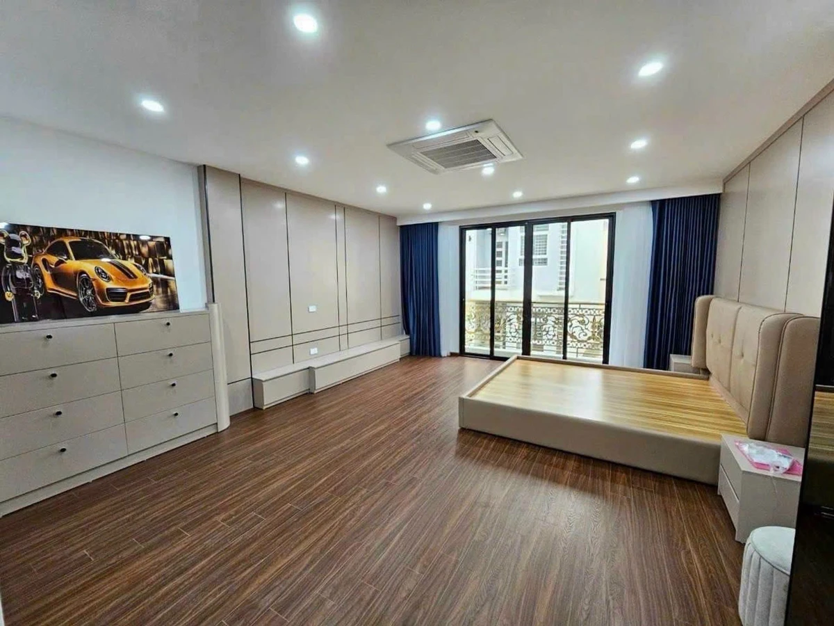 Bán nhà 55m2 6 tầng mặt tiền Nguyễn Văn Cừ Q7 - 20 tỷ - Ảnh thu nhỏ 4