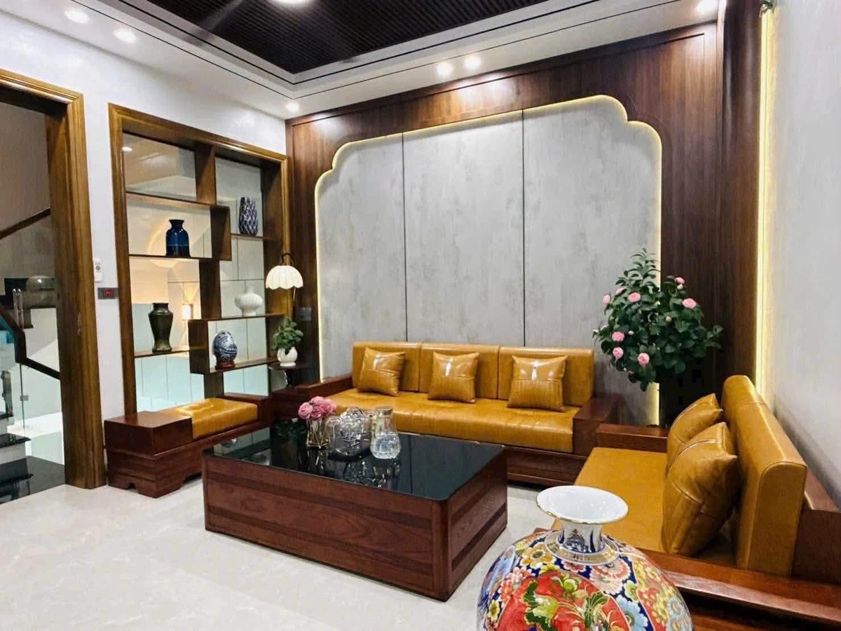 Bán nhà phố Hồng Quang Hải Dương 51,5m2, 3PN, 4 tỷ 8 - Ảnh thu nhỏ 2