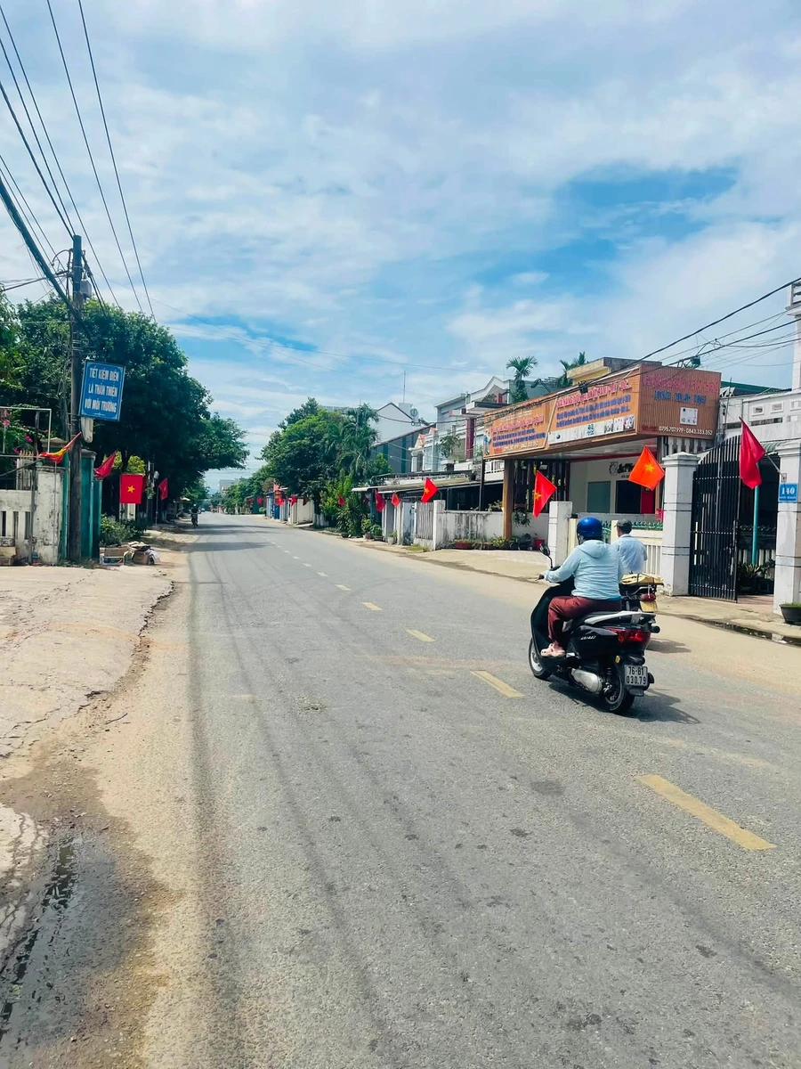 Bán lô đất 140m² đầu hẻm Nguyễn Chí Thanh, Hóc Môn - Ảnh thu nhỏ 4