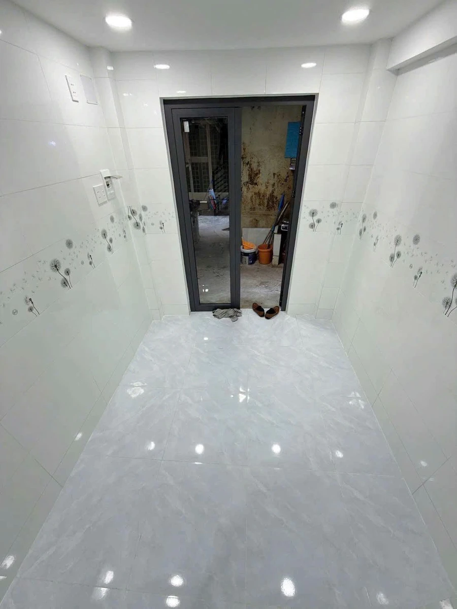 Bán nhà Quận 5 4PN 3WC 17.5m² giá 3.1 tỷ - Ảnh thu nhỏ 2