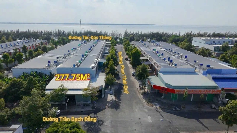 Bán đất 277m² góc 2 mặt tiền Rạch Giá, tặng nhà kho