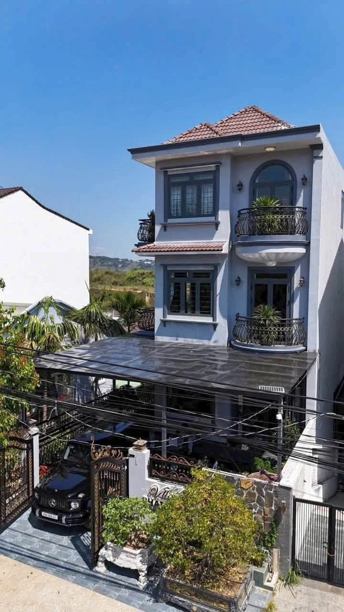 Bán villa cao cấp 2 mặt tiền An Sơn Đà Lạt 184m² 6PN 23.5 tỷ - Ảnh thu nhỏ 2
