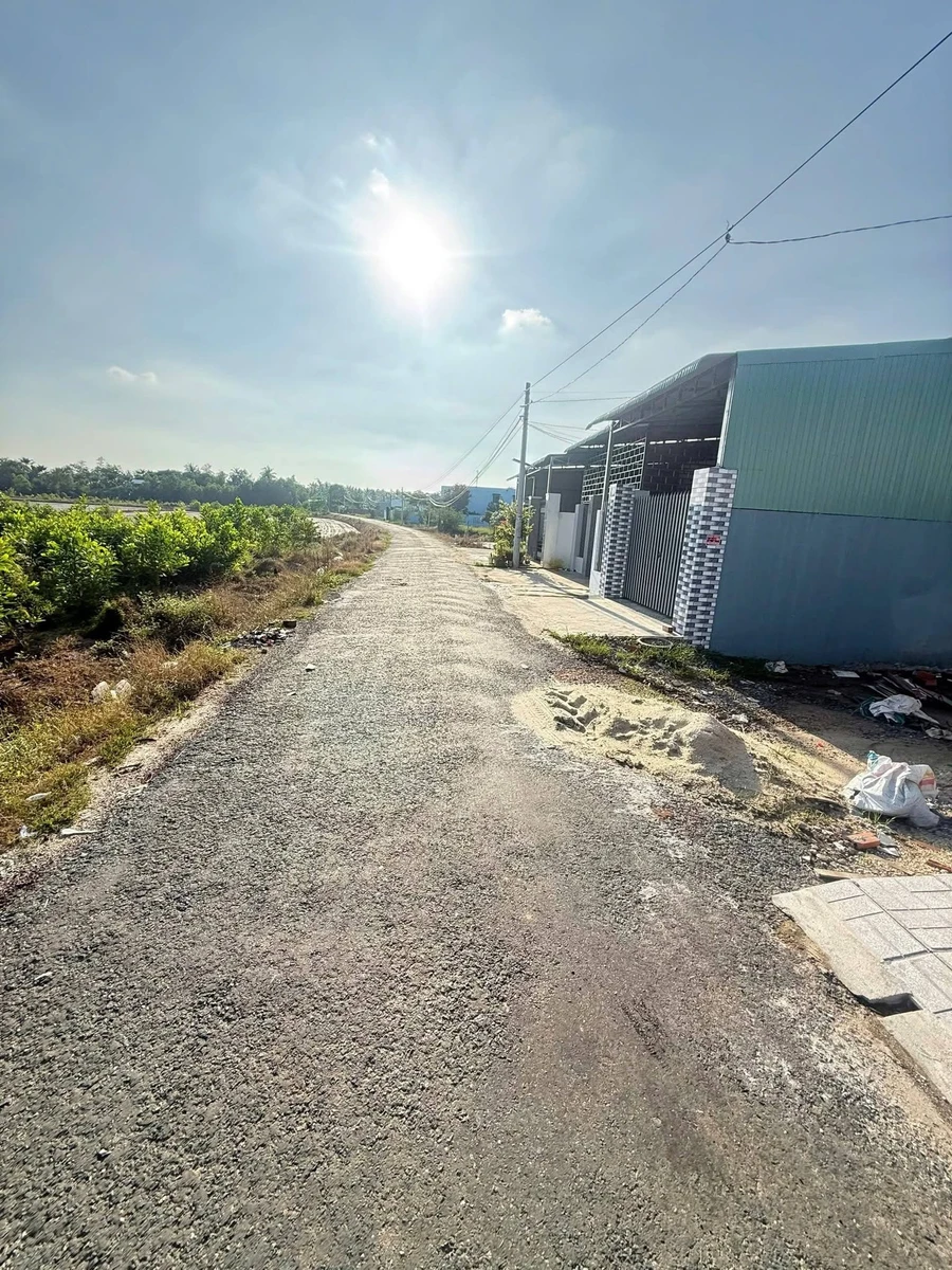 Bán nhà mới 84m² 2 phòng ngủ, Tây Ninh, 750 triệu - Ảnh thu nhỏ 2