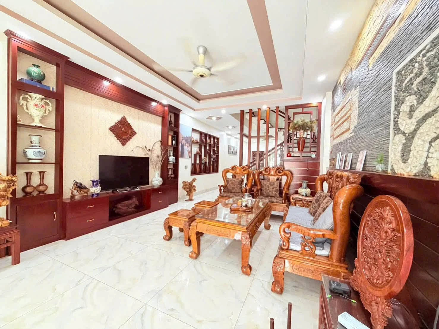 Bán nhà 3 tầng 90m2 Nguyễn Thăng Bình, Quận 9 - 4.3 tỷ - Ảnh 1