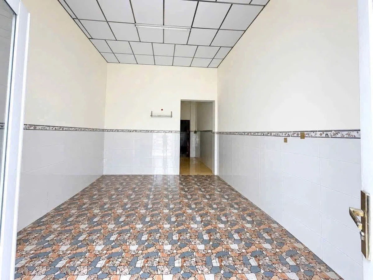 Bán nhà cấp 4 hẻm 191 Huỳnh Châu Sổ, 84m2, giá 1 tỷ 350 triệu, Phường Long An, Tây Ninh - Ảnh thu nhỏ 3