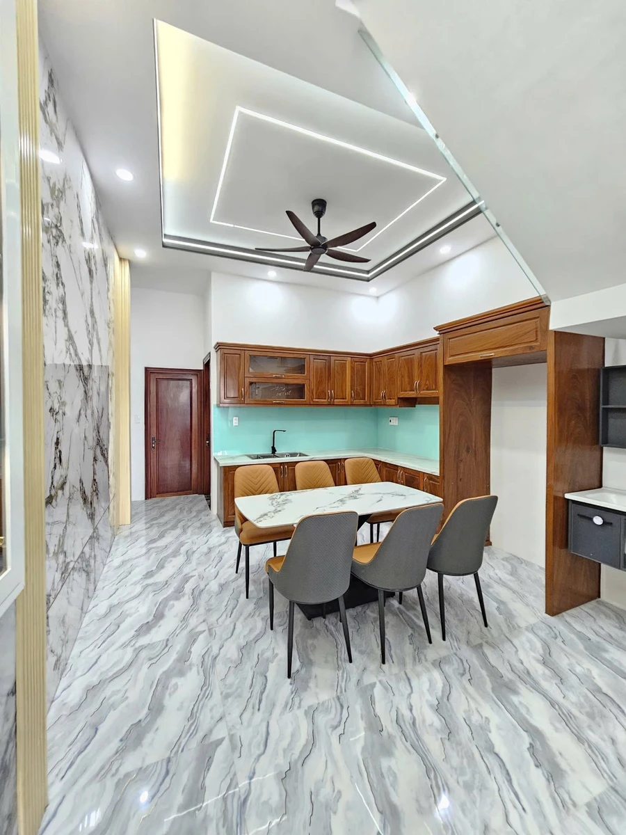 Bán nhà trệt 2 lầu 72,3m² 5 tỷ 400 Dĩ An - Ảnh thu nhỏ 5