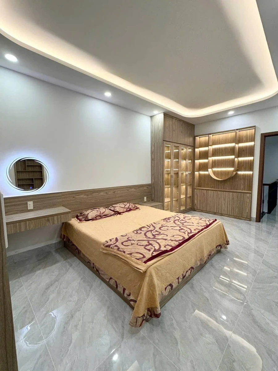 Bán nhà hẻm oto 97.4m2, 3PN Hoàng Diệu - 6.9 tỷ - Ảnh thu nhỏ 2