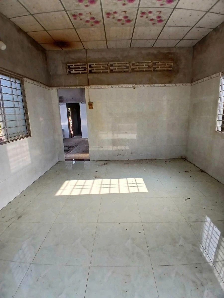 Bán nhà mặt tiền 900m² 2PN Giồng Trôm Bến Tre 1,2 tỷ - Ảnh thu nhỏ 4