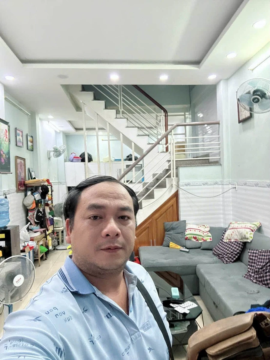 Bán nhà Tân Bình 43,5m2, 4 tầng, 4 phòng ngủ, sân thượng, giá 4,7 tỷ - Ảnh 1