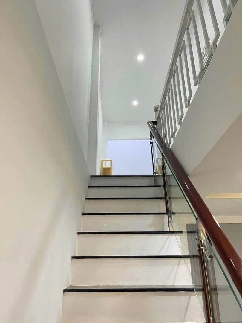 Bán nhà mê thiết kế hiện đại 5x19m, 3 phòng ngủ, full nội thất, hẻm 175 Y Moan, Tân Lợi - Ảnh thu nhỏ 5