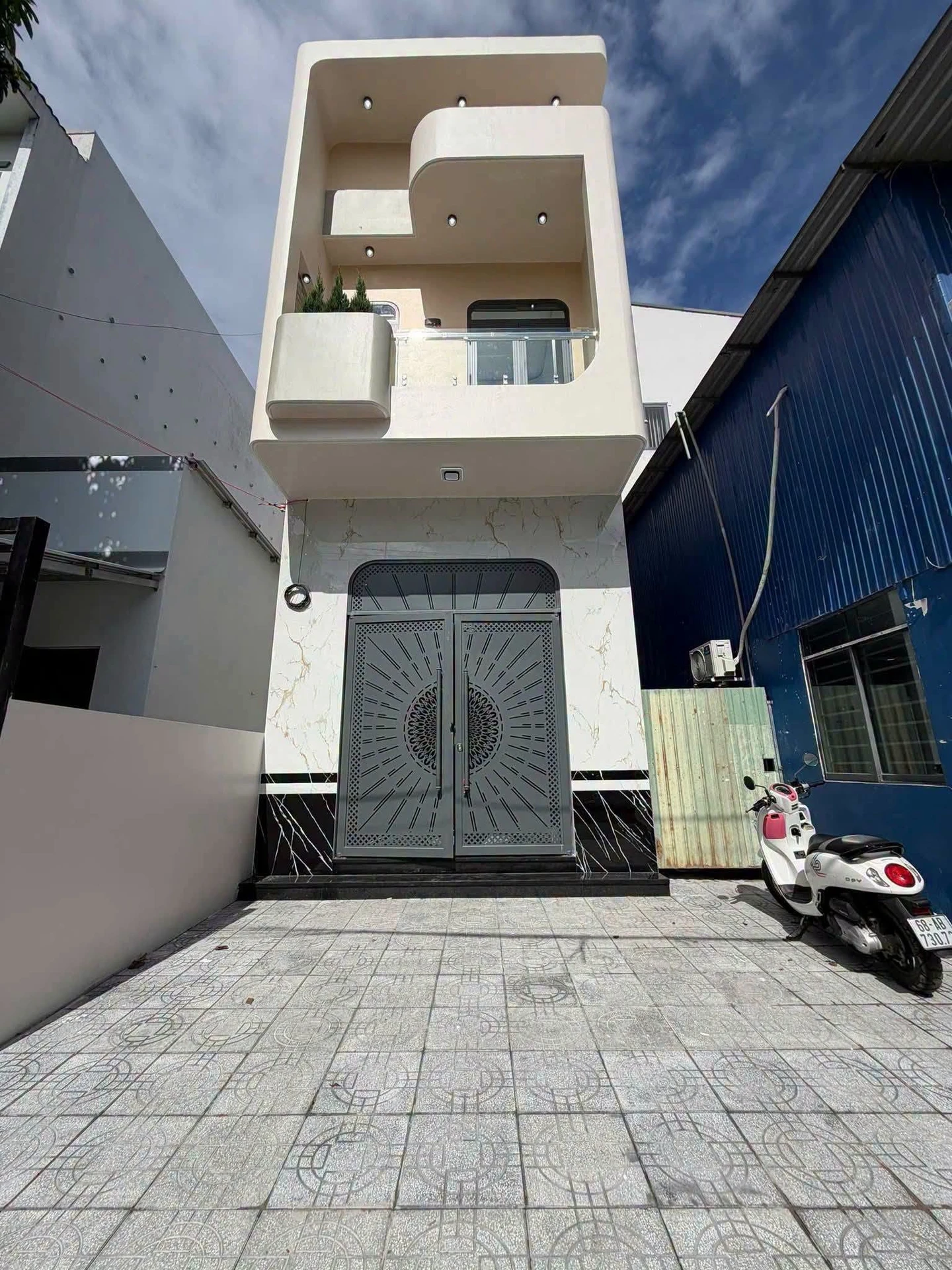 Bán nhà mặt tiền Nguyễn Văn Tố Rạch Giá 91,4m² 3 tỷ 450 triệu - Ảnh 1