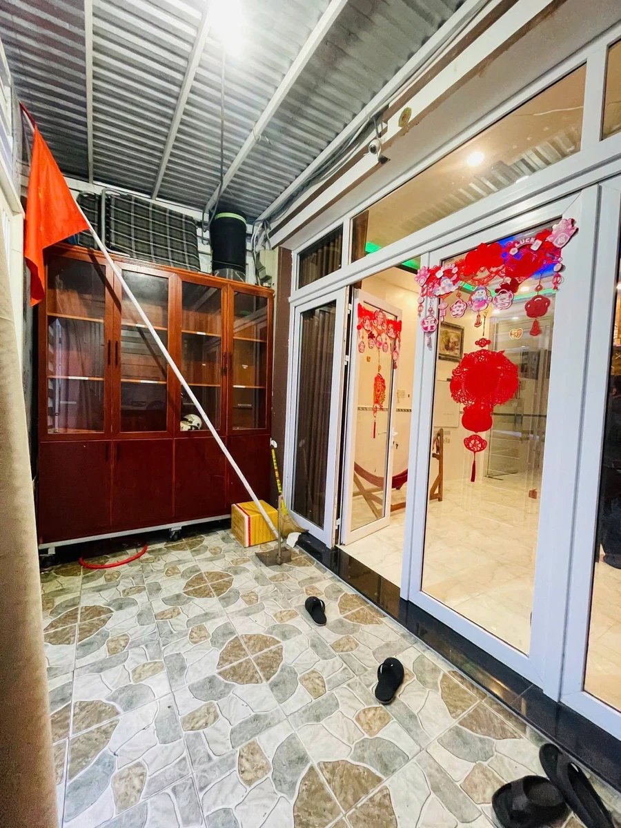 Bán nhà phố 2PN 85.5m² Từ Dũ Rạch Giá 1.3 tỷ - Ảnh thu nhỏ 2