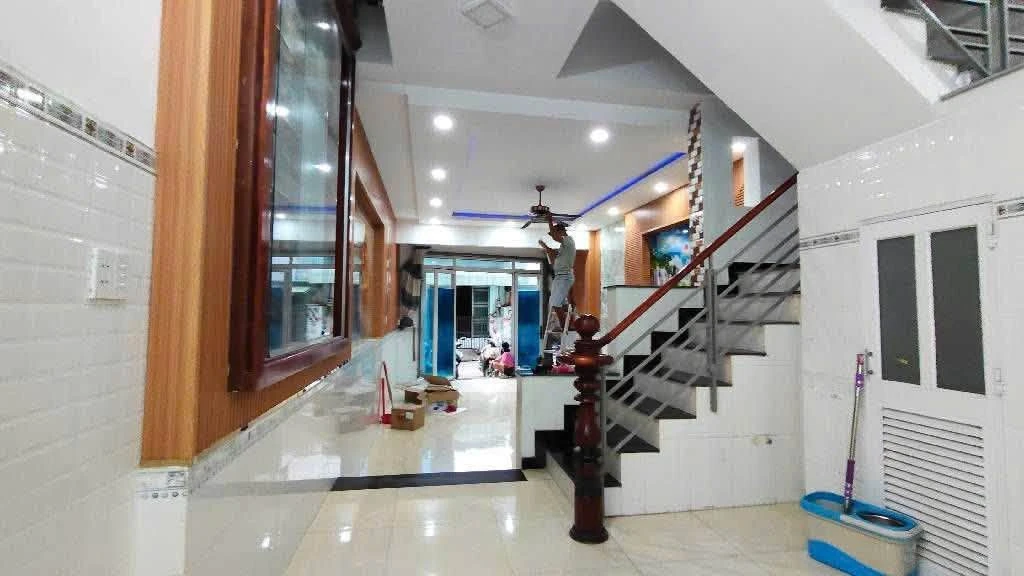 Bán nhà 4 tầng 75m2 hẻm xe hơi Vĩnh Lộc 5 tỷ - Ảnh 1