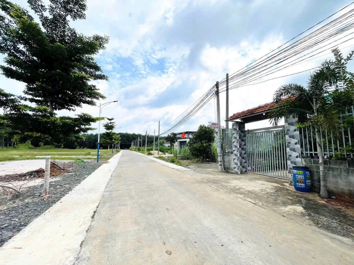 Bán đất 270m2 mặt tiền 6m Chơn Thành Đồng Nai - Ảnh thu nhỏ 4