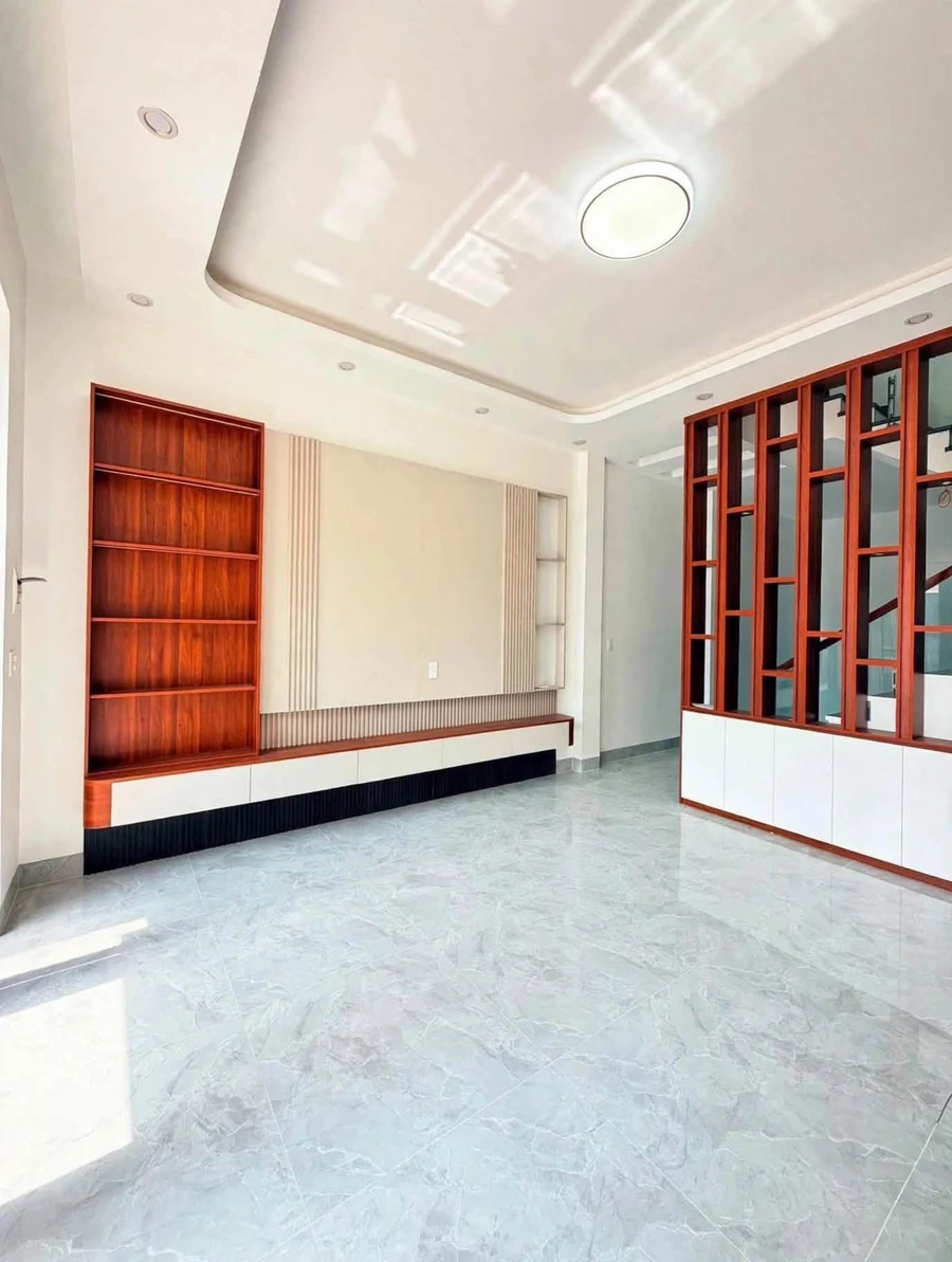 Bán nhà 3 tầng 63m² đường ô tô Cao Thắng Tân Bình - Ảnh thu nhỏ 5