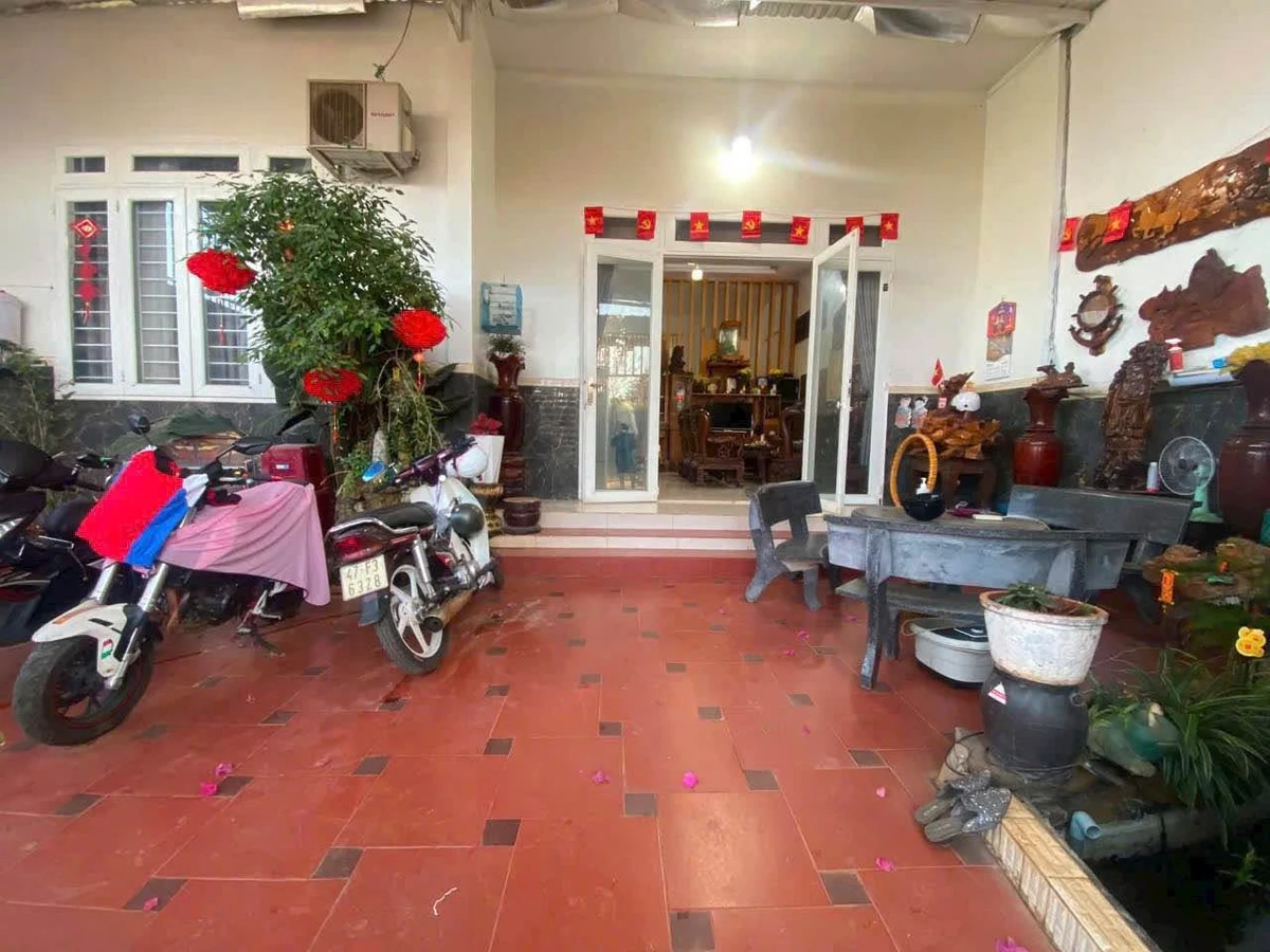Bán nhà cấp 4, 3 phòng ngủ, 190m² Y Moan, Buôn Ma Thuột - Ảnh 1