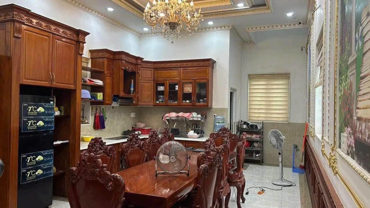 Bán nhà 1 trệt 2 lầu 120m² Phường Trảng Bom 5 tỷ - Ảnh thu nhỏ 4