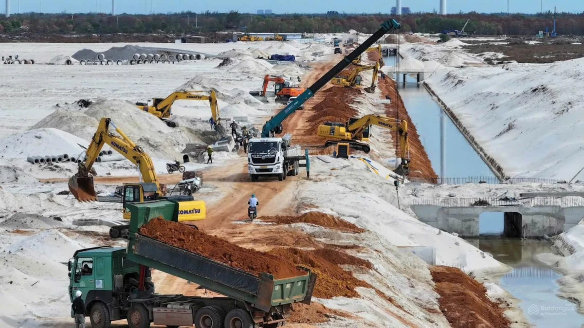 Bán đất mặt tiền đường nhựa 40m ngay cổng khu công nghiệp Capela - Ảnh thu nhỏ 4