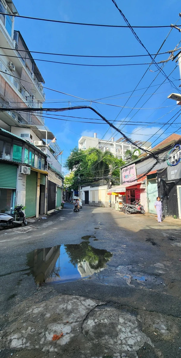 Bán nhà mặt tiền 4 tầng 94m² đường Nguyễn Trung Trực, Bình Thạnh giá 10,9 tỷ - Ảnh thu nhỏ 2