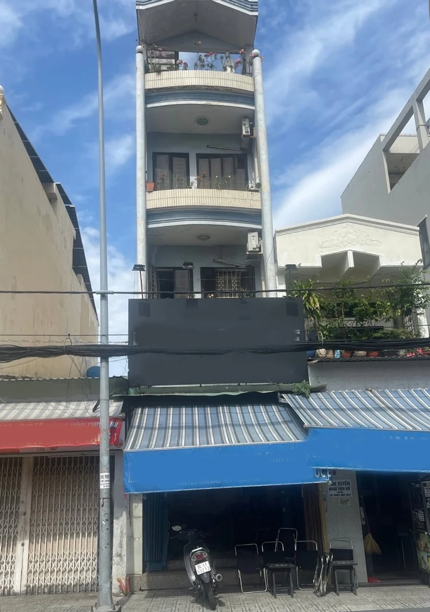 Bán nhà mặt tiền Nguyễn Văn Bảo, Gò Vấp, 4 tầng, 83m2, 4PN, giá 15,7 tỷ - Ảnh 1