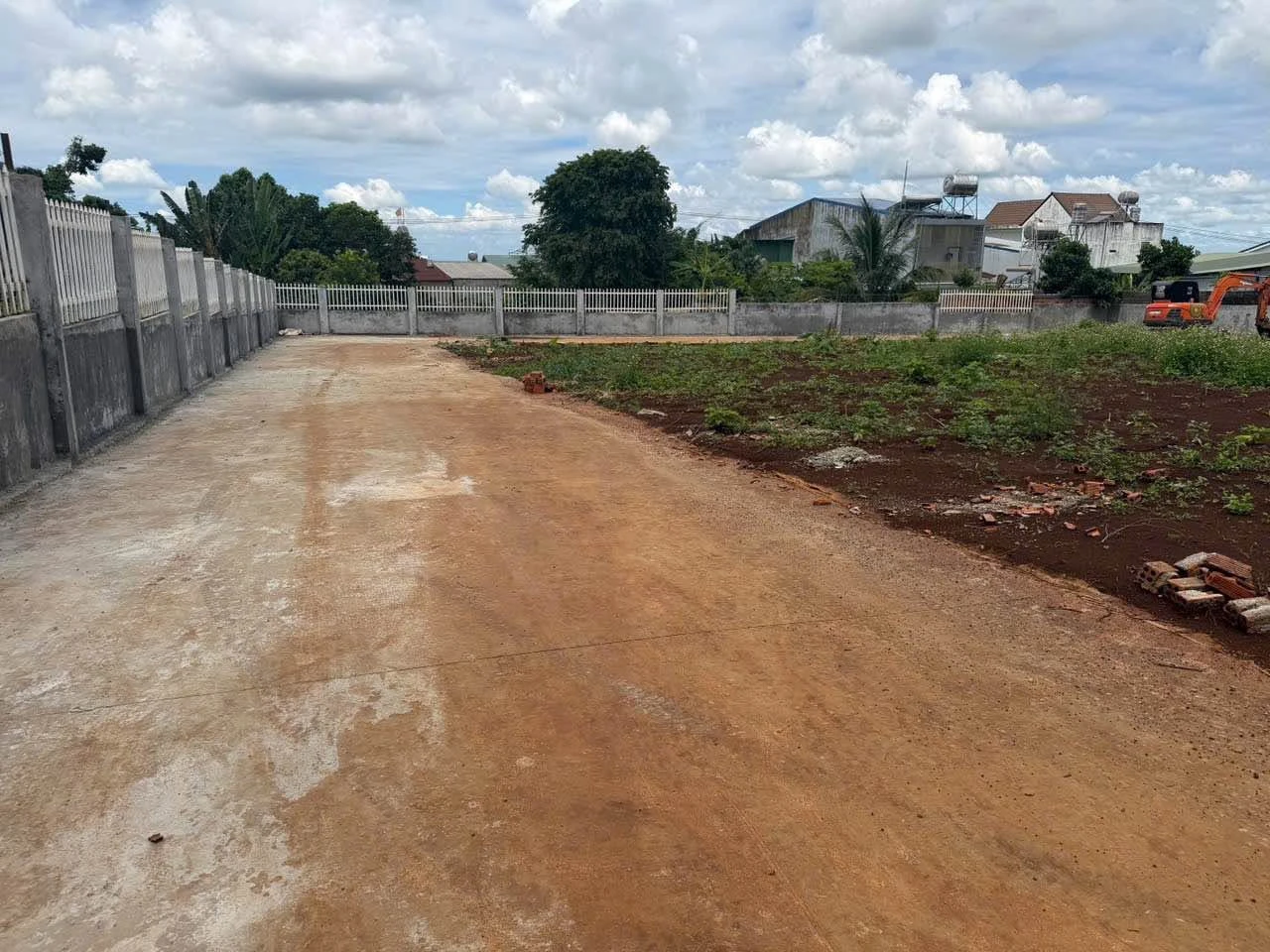 Bán đất Buôn Ma Thuột 5.6x18m, 2.45 tỷ/lô - Ảnh 1