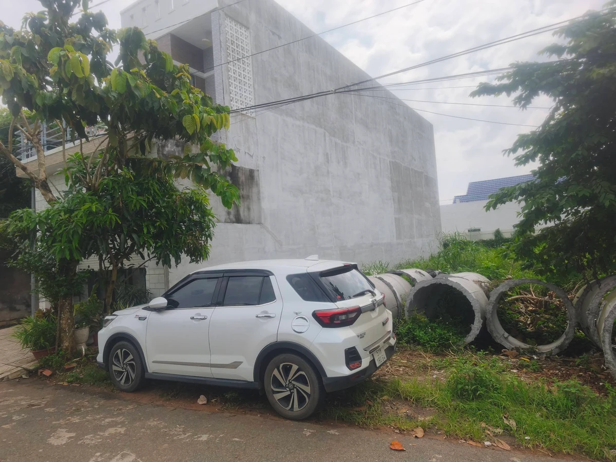 Bán lô đất mặt tiền đường 51 Hòa Long 105m² 1 tỷ 950 triệu Bình Chánh - Ảnh 1