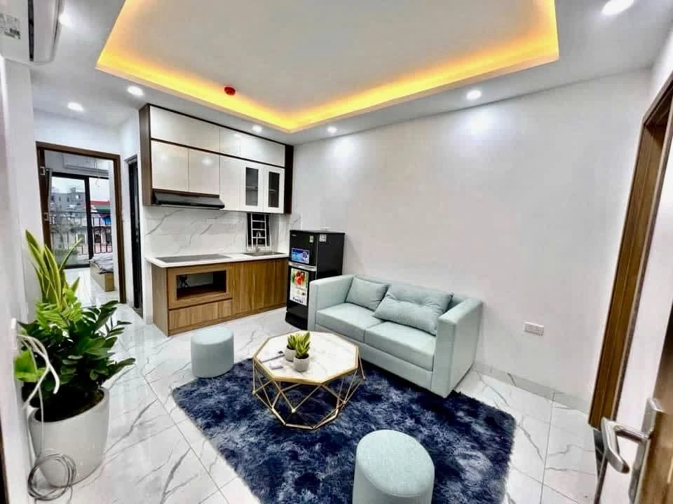 Cho thuê căn hộ 2 phòng ngủ 40m² Lạc Long Quân, Tây Hồ - Ảnh 1