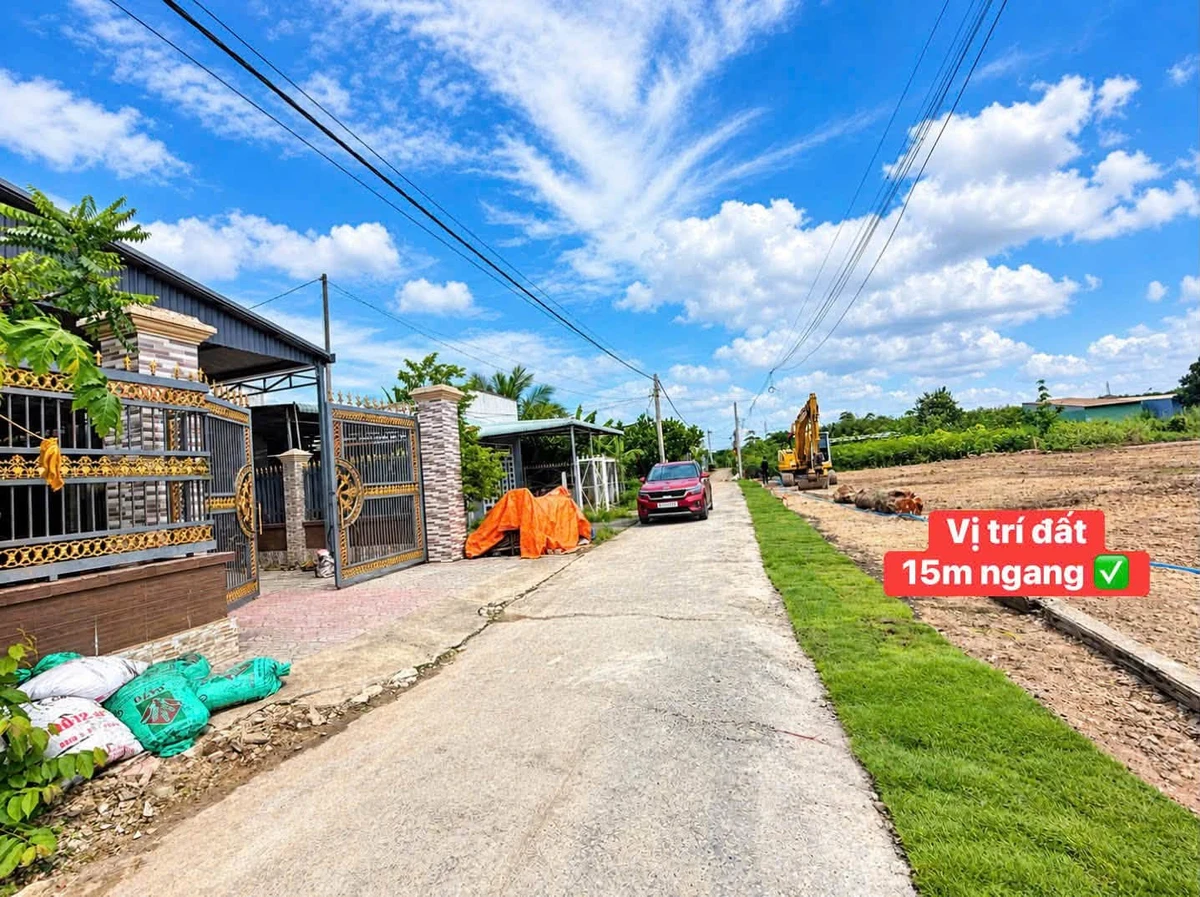 Bán đất 15x38m Quốc Lộ 14 Minh Long 1 tỷ - Ảnh thu nhỏ 2