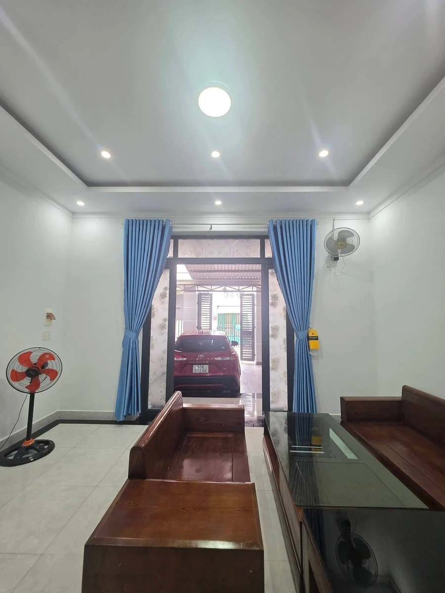 Bán nhà 3 phòng ngủ 110.8m² Phú Hòa, Thủ Dầu Một - Ảnh thu nhỏ 2
