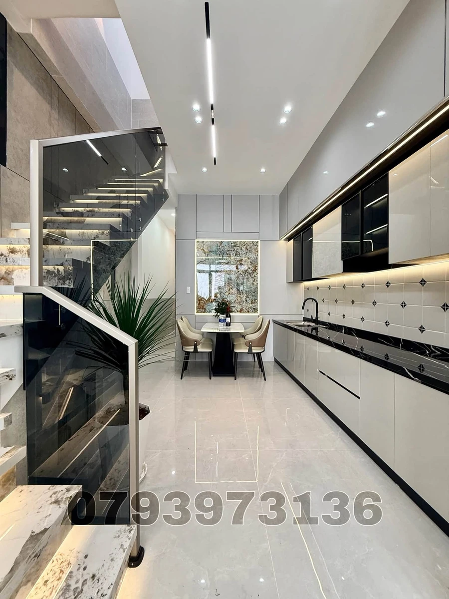 Bán nhà trệt lầu 3 PN 100m² Cần Thơ 3 tỷ 050 - Ảnh thu nhỏ 4