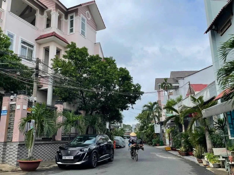 Bán nhà 3 phòng ngủ 103m² Nguyễn Bảo Đức, Tam Hiệp, 3.9 tỷ