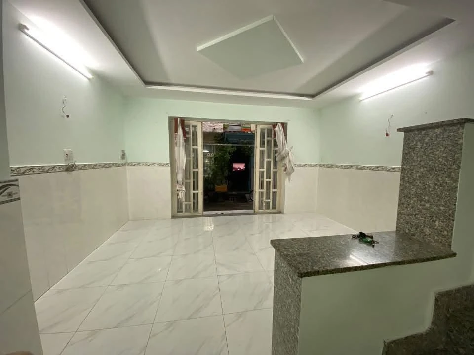 Cho thuê nhà 1 trệt 1 lầu 2 PN 65m2 Thuận An Bình Dương 6 triệu/tháng - Ảnh thu nhỏ 2