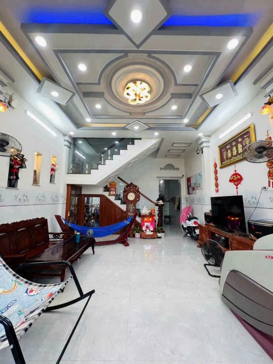 Bán nhà 3PN 2WC Rạch Giá 91m² 2 tỷ 950 - Ảnh thu nhỏ 2