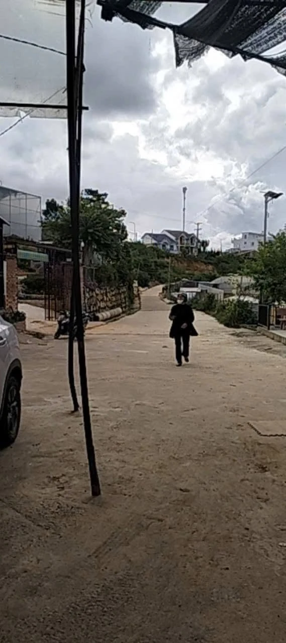 Bán nhà Đà Lạt 100m² 4 phòng ngủ 2 tỷ 5 - Ảnh 1