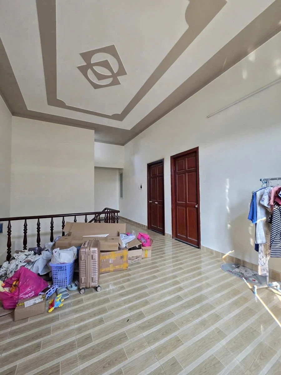 Bán nhà 1 trệt 1 lầu 80,2m2 4 tỷ 450 Tân Đông Hiệp - Ảnh thu nhỏ 3