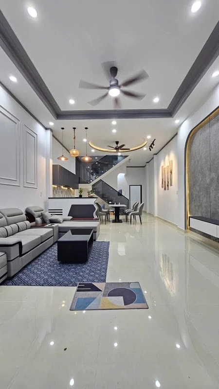 Bán nhà 4 phòng ngủ 4,8x20m đường Nguyễn Ái Quốc, gần chợ Hội Am, Biên Hòa, giá 3,85 tỷ