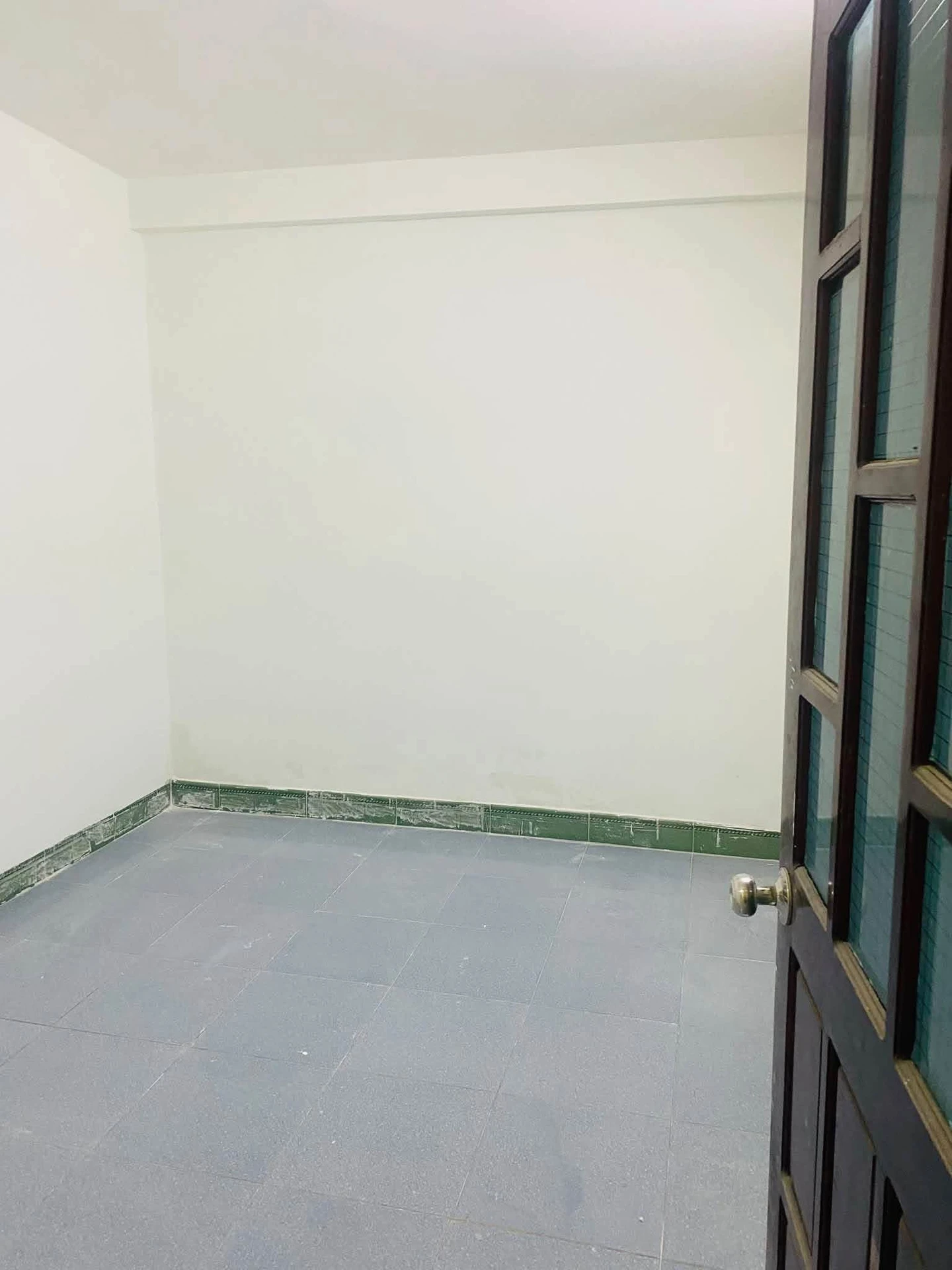 Bán nhà hẻm 66,8m² 2PN tại Hoàng Văn Thụ, 2,4 tỷ - Ảnh 1