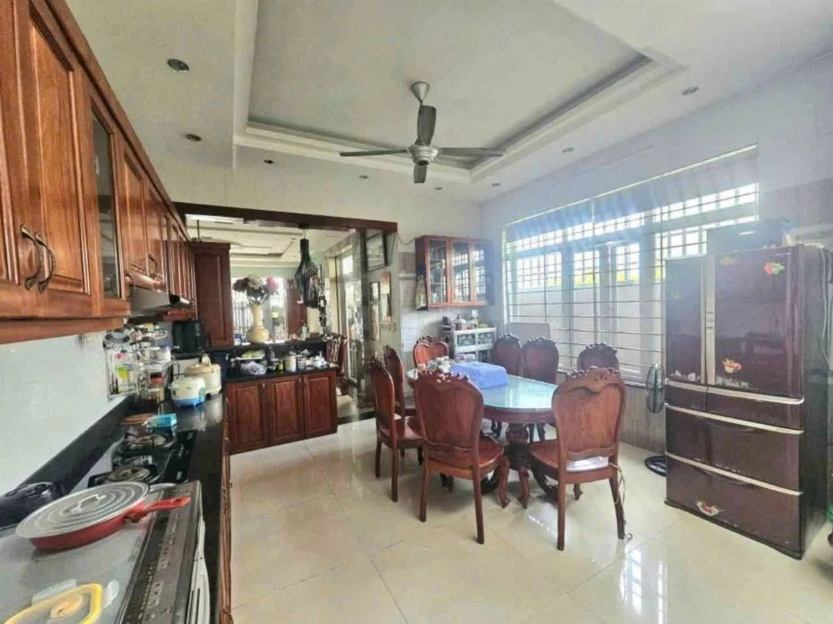 Nhà bán 4 tầng 119m2 Linh Xuân Thủ Đức, SHR - Ảnh thu nhỏ 2