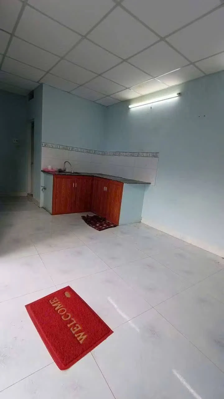 Bán nhà sổ đỏ 20m2 Nguyễn Huệ Trần Phú, Quy Nhơn - Ảnh 1