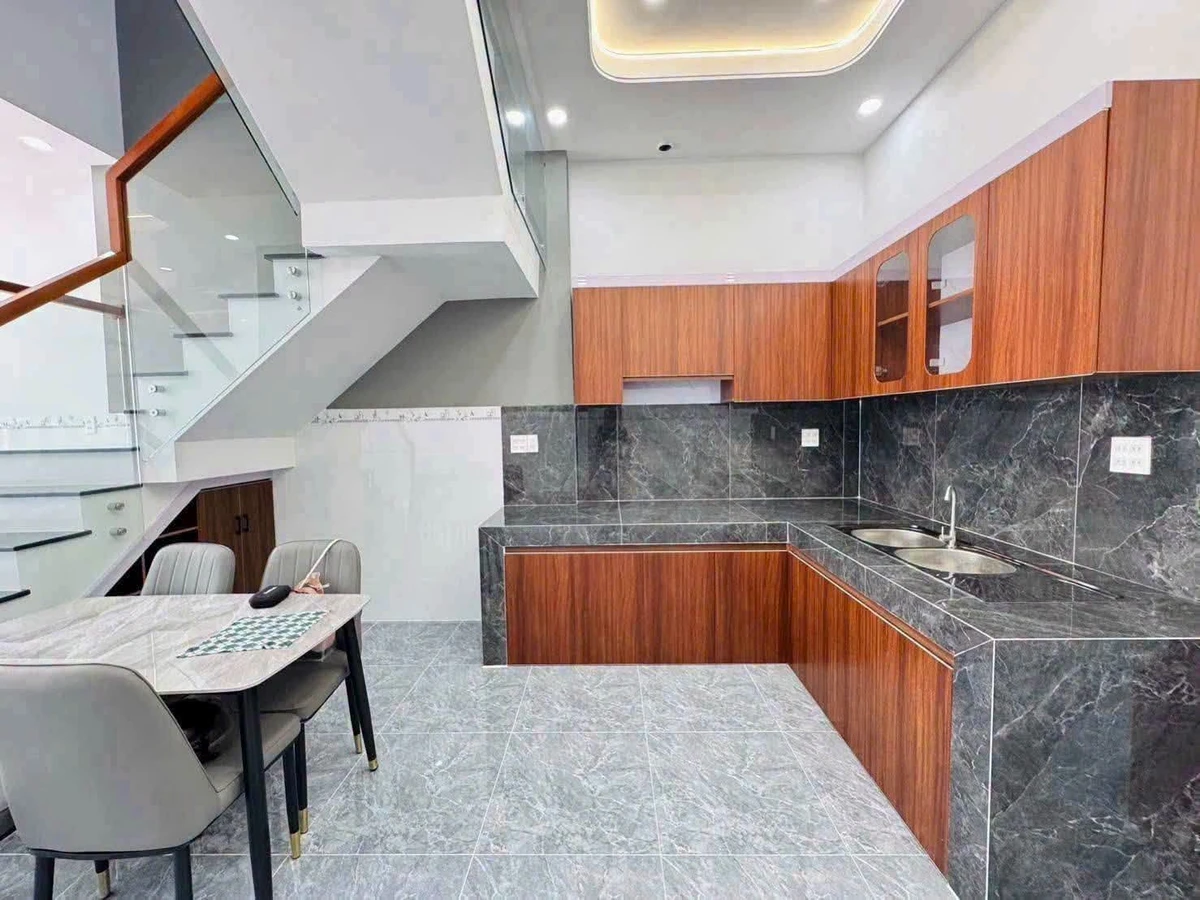 Nhà trệt lầu 120m² đối diện công viên Cần Thơ 4.2 tỷ - Ảnh thu nhỏ 4