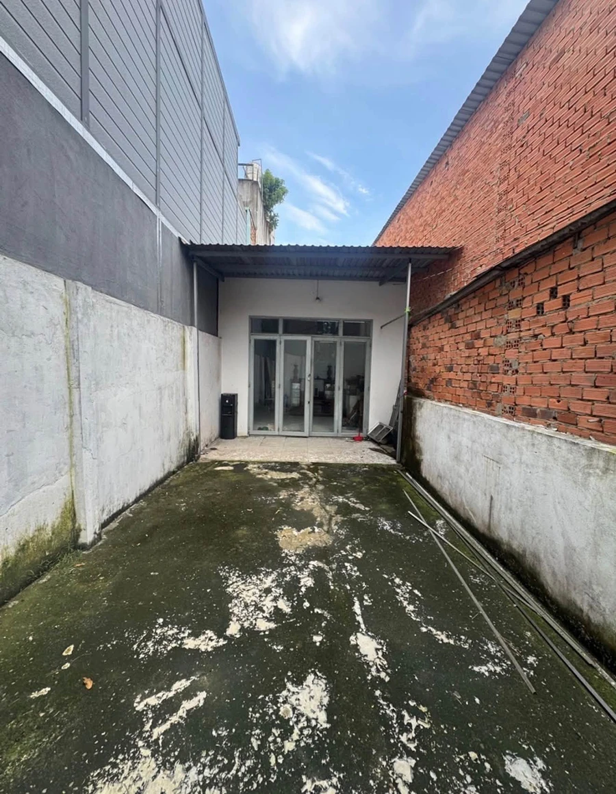Bán nhà 100m² đường 19 tháng 5 gần Celedon - Ảnh 1
