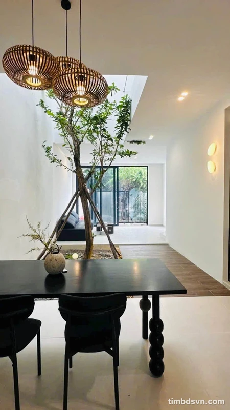 Nhà 3 tầng xây mới Nguyễn Văn Huề 90m2 mặt tiền 5m - 5.79 tỷ