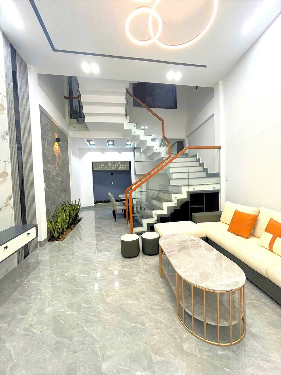 Bán nhà 3 tầng 45m2 kiệt Trần Phú, gần chợ Phước Vĩnh, Huế - Ảnh 1