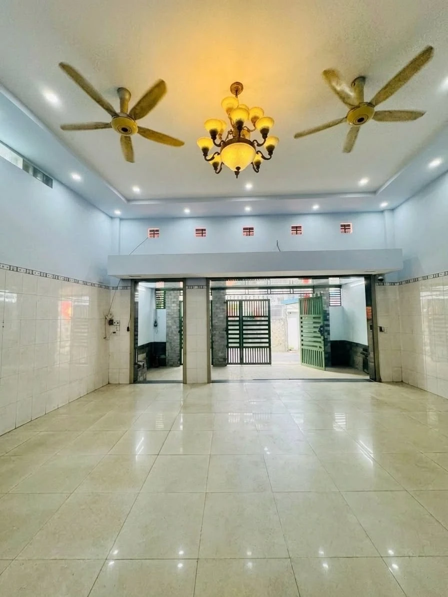 Bán shophouse mặt tiền 120.8m² Tam Bình Thủ Đức 12.5 tỷ - Ảnh thu nhỏ 3
