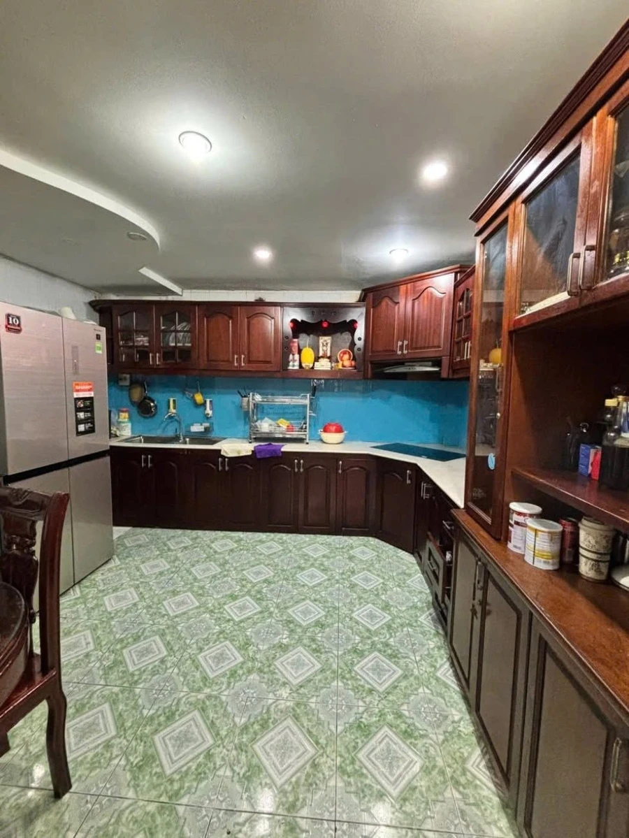 Bán nhà 52m² 5 tầng 5PN Phú Thọ Hoà Tân Phú - Ảnh 1