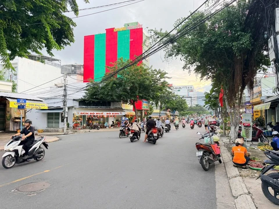 Bán nhà cấp 4 góc 2 mặt tiền đường số 28, 66,7m2, giá 11,33 tỷ, Nam Nha Trang - Ảnh thu nhỏ 3