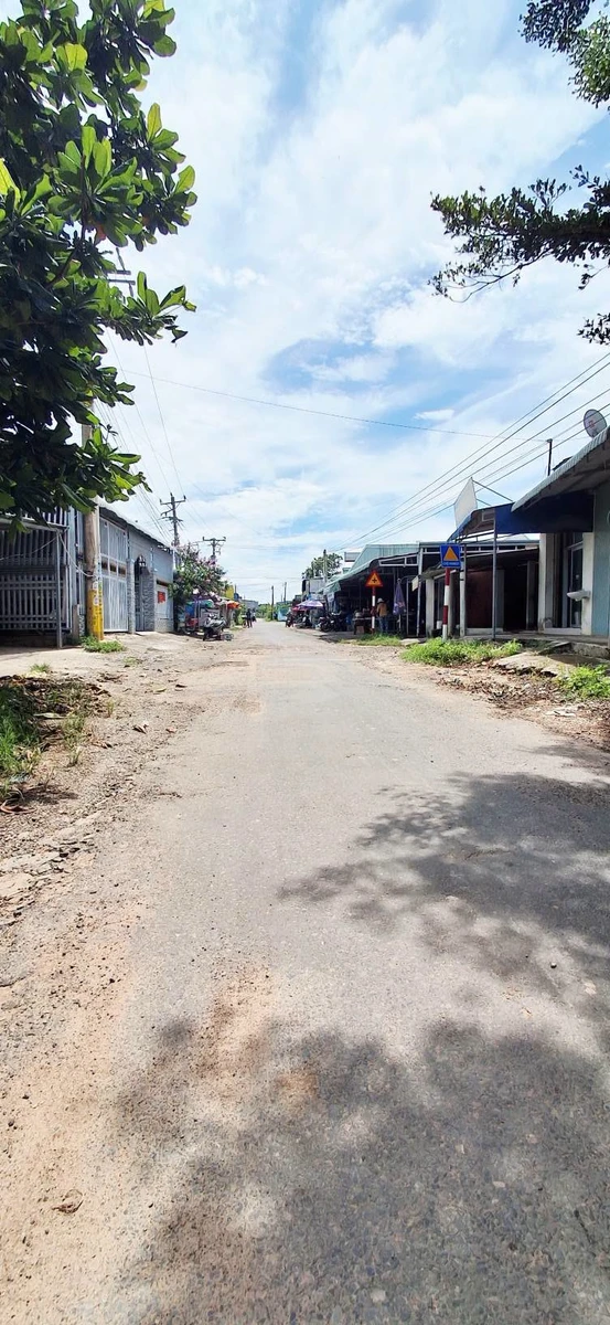 Bán lô thổ cư mặt tiền 300m² Hàm Liêm - Ảnh thu nhỏ 2
