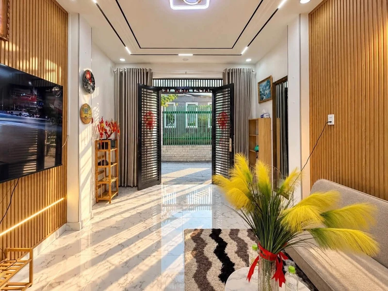 Bán nhà hẻm ô tô 43m² 2 tầng 2PN Lê Văn Duyệt, Bình Thạnh