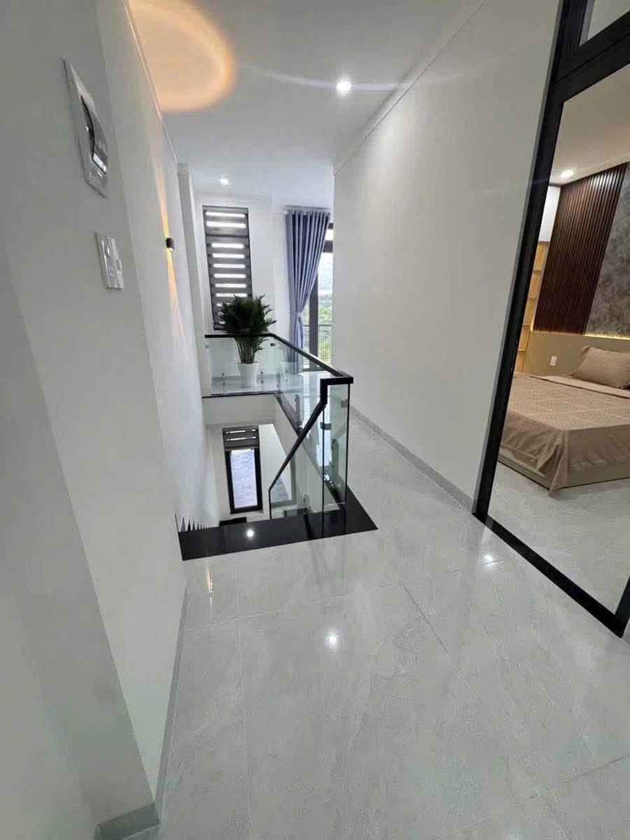Bán nhà mê hẻm Nguyễn Trường Tộ, 5x21m, 3 PN, Tân Bình - Ảnh thu nhỏ 3